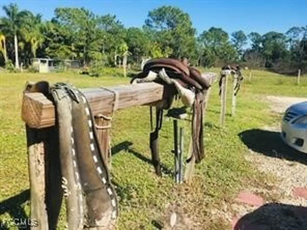 11751 Shawnee Road Fort Myers FL 33913