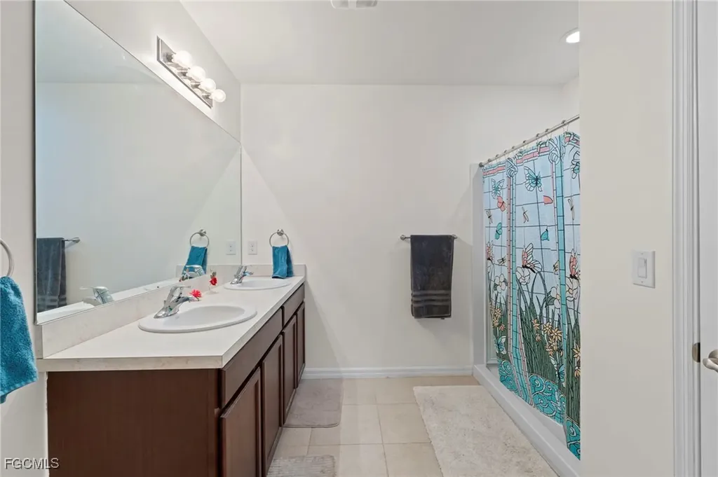 10564 Canal Brook Lane Lehigh Acres FL 33936