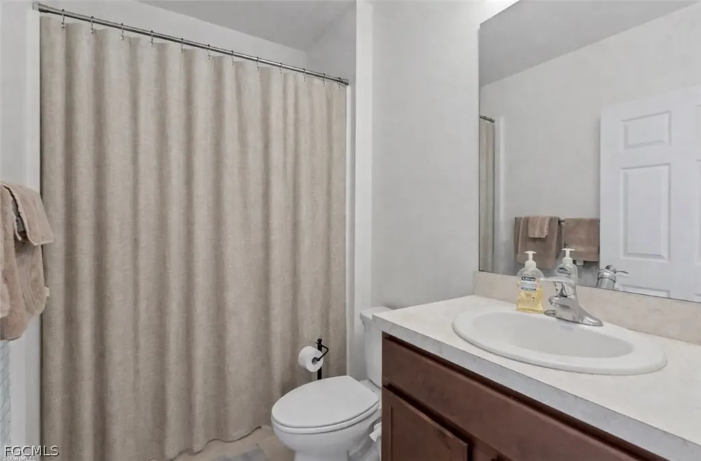 10564 Canal Brook Lane Lehigh Acres FL 33936