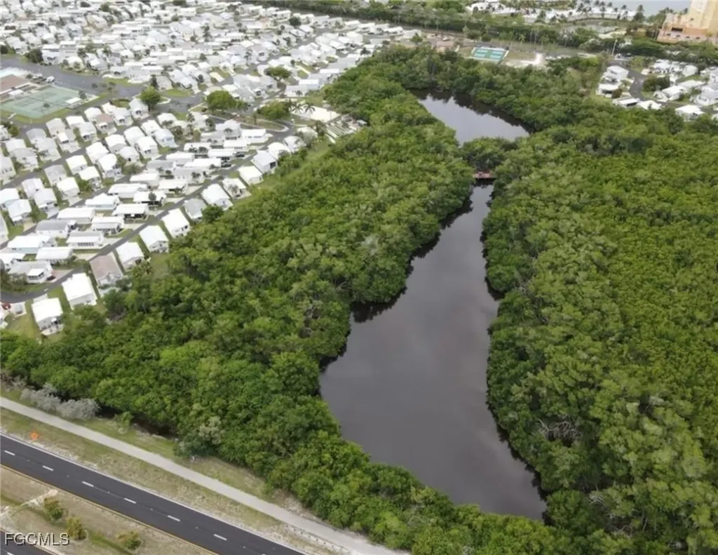 19681 #252 Summerlin Road Fort Myers FL 33908