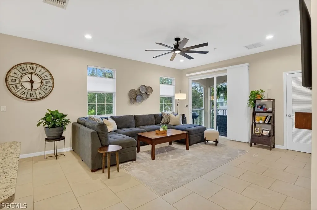 8541 Oakshade Circle Fort Myers FL 33919