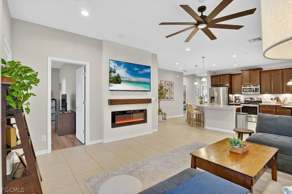 8541 Oakshade Circle Fort Myers FL 33919