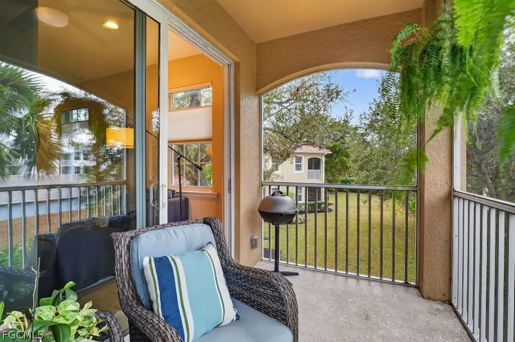 8541 Oakshade Circle Fort Myers FL 33919