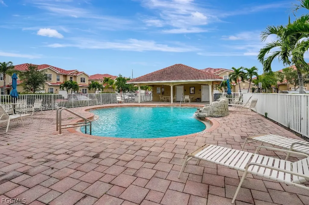 8541 Oakshade Circle Fort Myers FL 33919