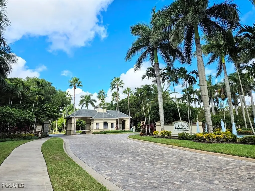 8536 Brittania Drive Fort Myers FL 33912