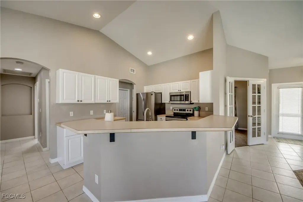1709 SW 30th Street Cape Coral FL 33914