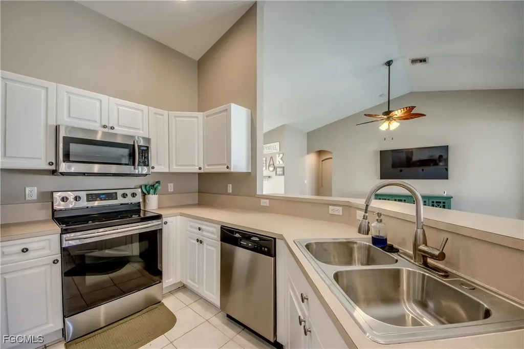 1709 SW 30th Street Cape Coral FL 33914