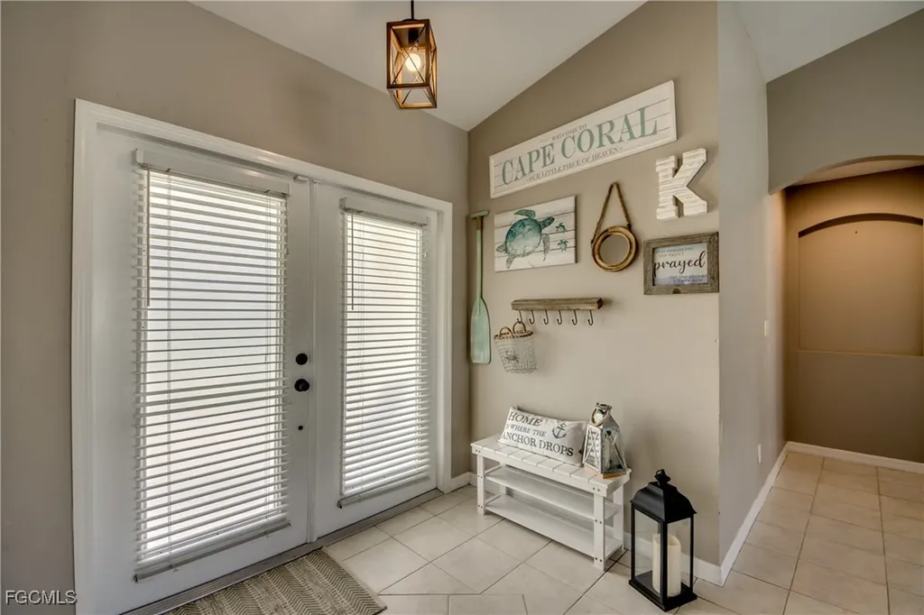 1709 SW 30th Street Cape Coral FL 33914
