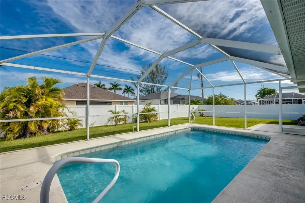 1709 SW 30th Street Cape Coral FL 33914