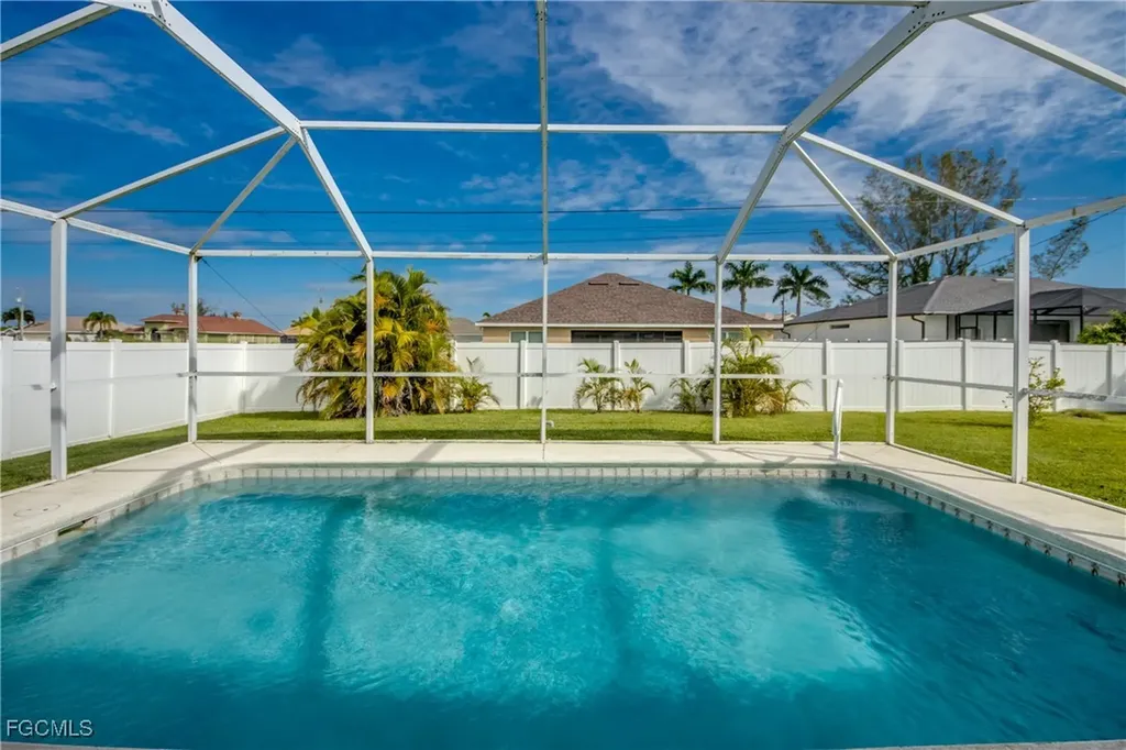 1709 SW 30th Street Cape Coral FL 33914