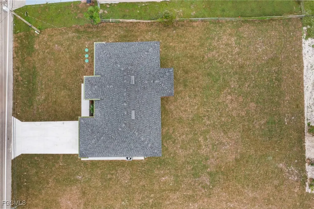 3919 8th Street SW Lehigh Acres FL 33976