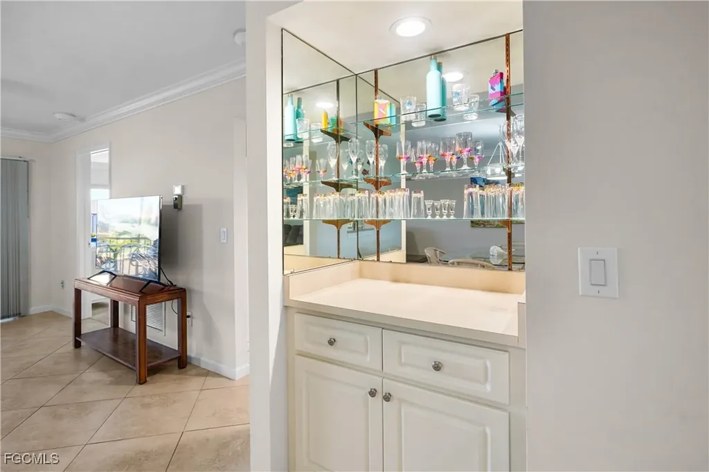 3803 SE 11th Place Cape Coral FL 33904