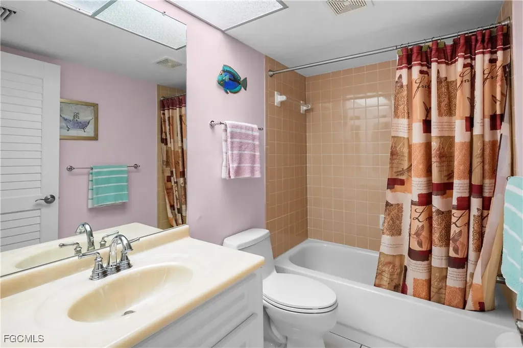 3803 SE 11th Place Cape Coral FL 33904