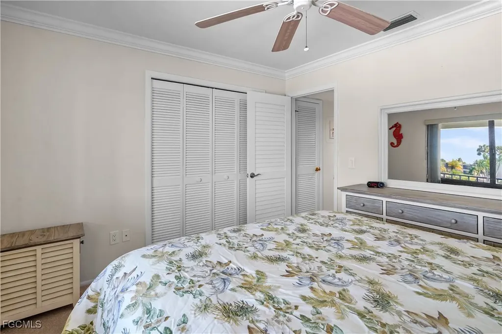 3803 SE 11th Place Cape Coral FL 33904