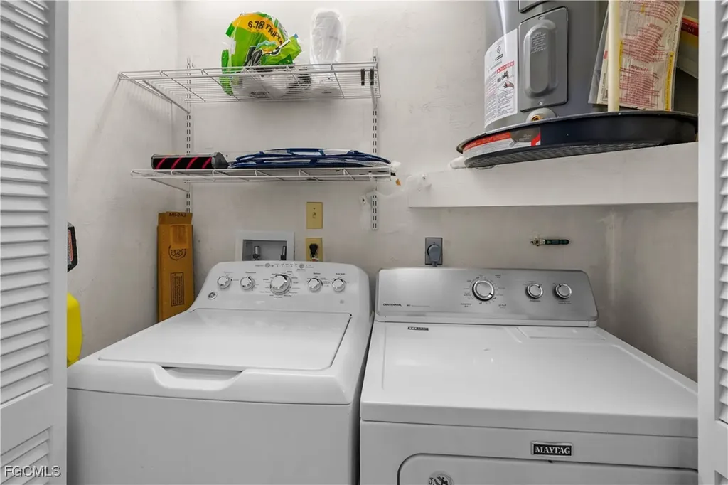 3803 SE 11th Place Cape Coral FL 33904