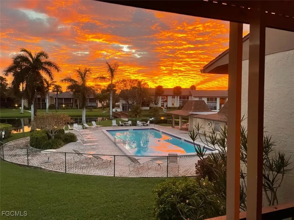 3803 SE 11th Place Cape Coral FL 33904