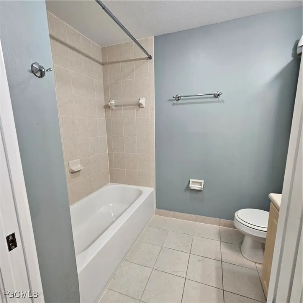 8423 Bernwood Cove Loop Fort Myers FL 33966