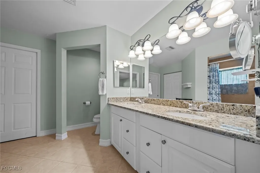 90 24th Avenue NE Naples FL 34120