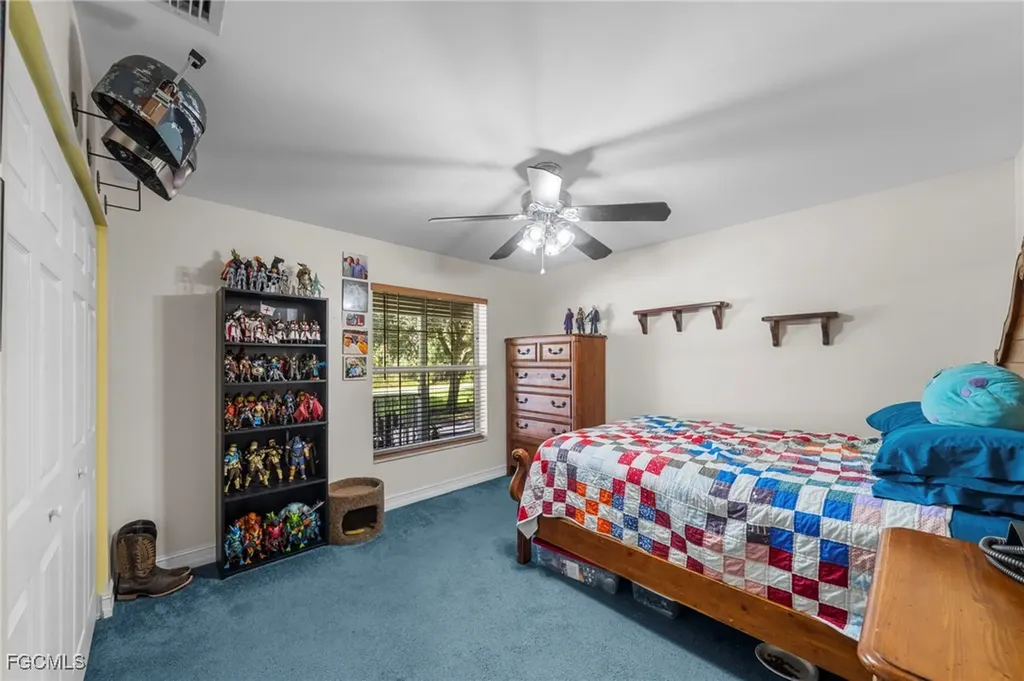 90 24th Avenue NE Naples FL 34120