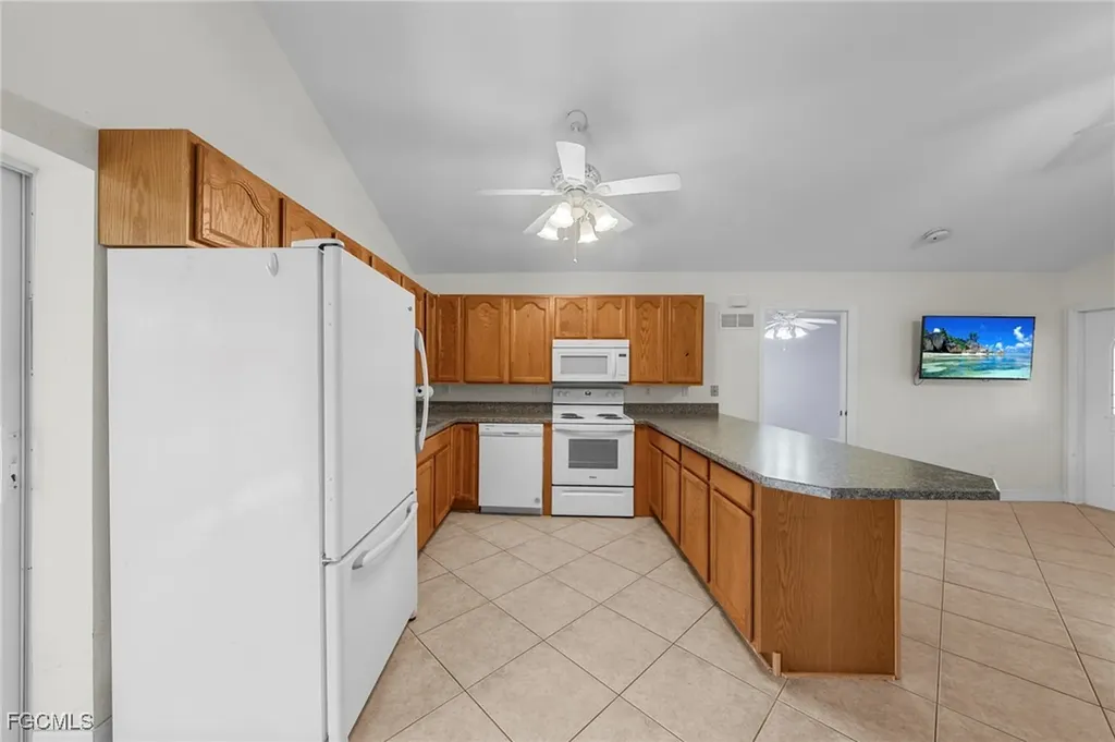 90 24th Avenue NE Naples FL 34120