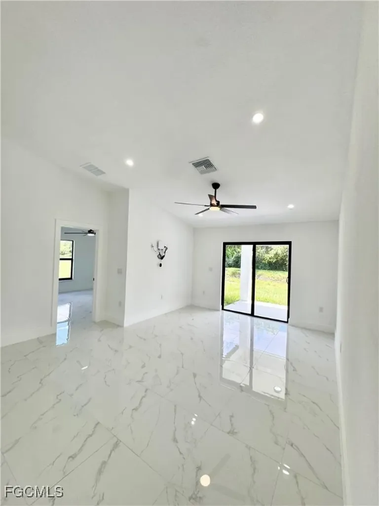 668 Chemstrand Street E Lehigh Acres FL 33974
