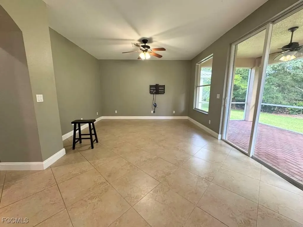 8306 Sumner Avenue Fort Myers FL 33908