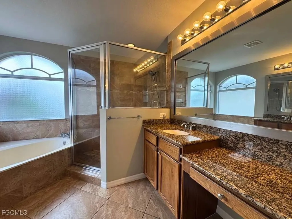 8306 Sumner Avenue Fort Myers FL 33908