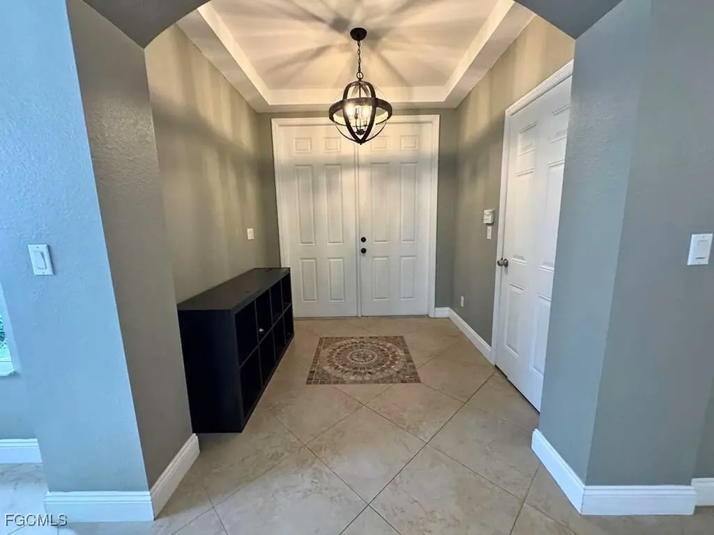 8306 Sumner Avenue Fort Myers FL 33908