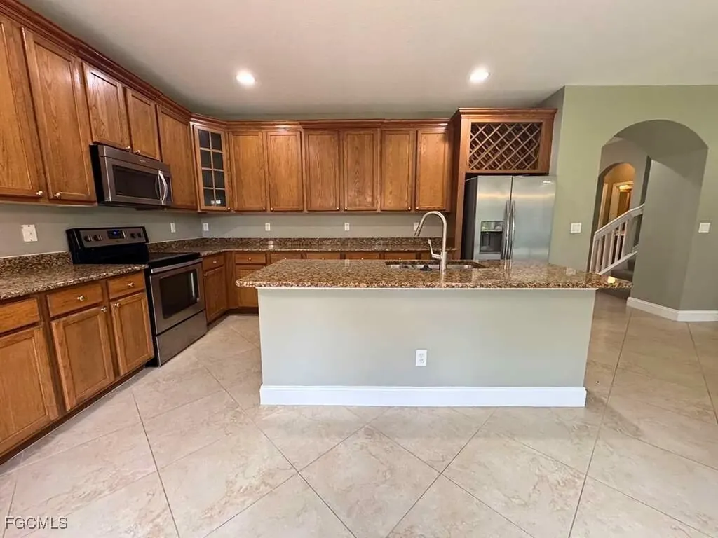 8306 Sumner Avenue Fort Myers FL 33908