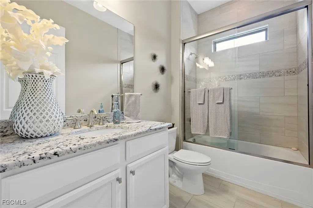 8741 Westwood Oaks Place Fort Myers FL 33908