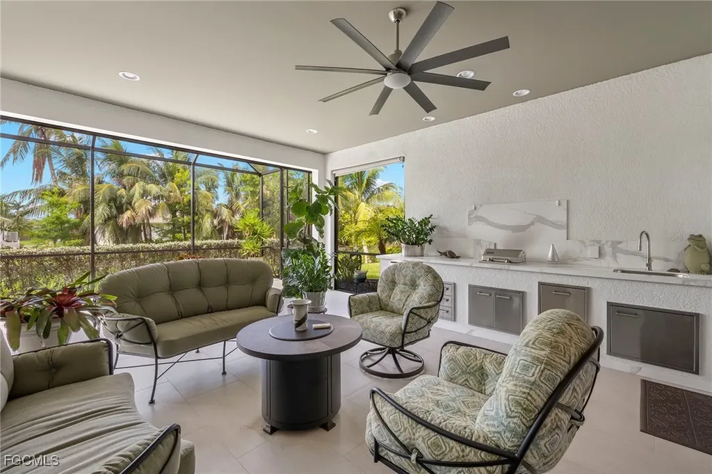 8741 Westwood Oaks Place Fort Myers FL 33908