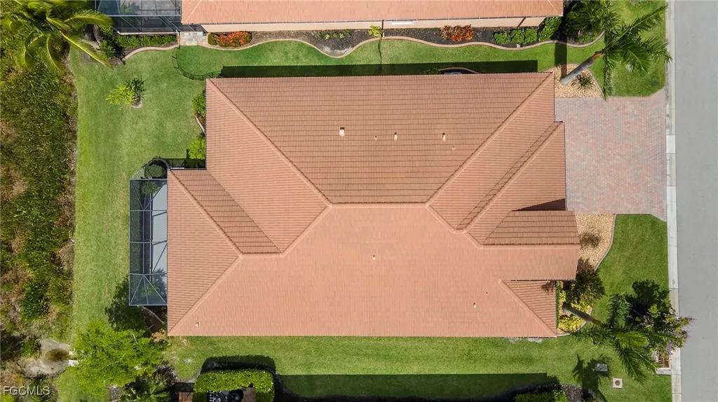 8741 Westwood Oaks Place Fort Myers FL 33908