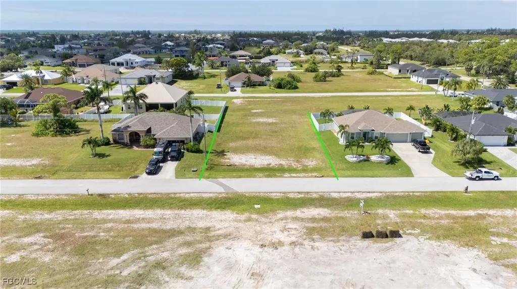 2336 NW 35th Avenue Cape Coral FL 33993