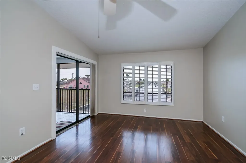 808 Cape Coral Parkway W Cape Coral FL 33914