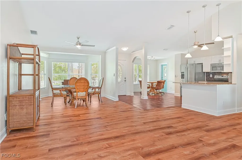 6840 Cadet Avenue Fort Myers FL 33905