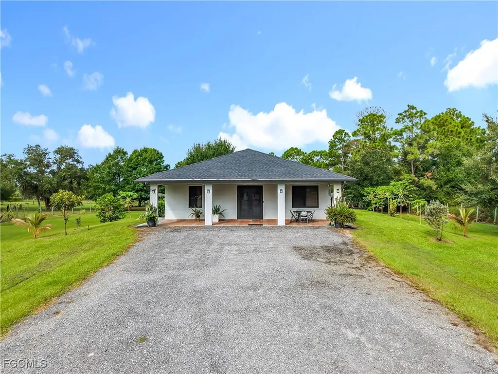 320 N Palomino Street Clewiston FL 33440