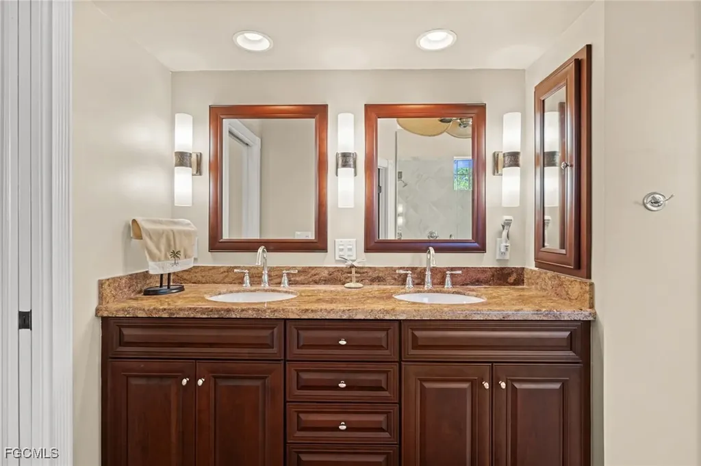 6076 Eagle Watch Court North Fort Myers FL 33917