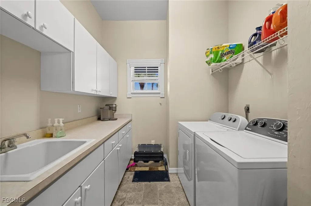 6076 Eagle Watch Court North Fort Myers FL 33917