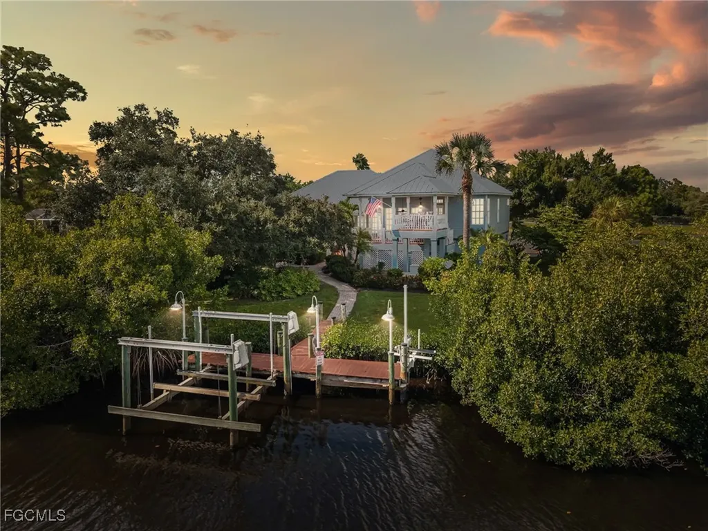 6076 Eagle Watch Court North Fort Myers FL 33917