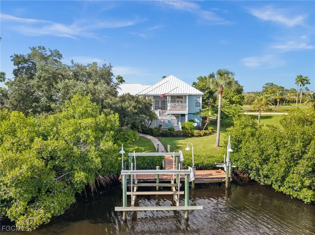 6076 Eagle Watch Court North Fort Myers FL 33917