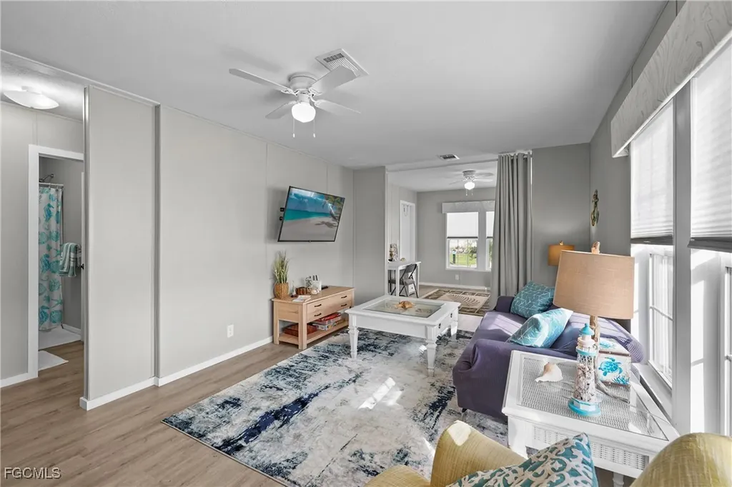 1747 Beverly Drive Naples FL 34114