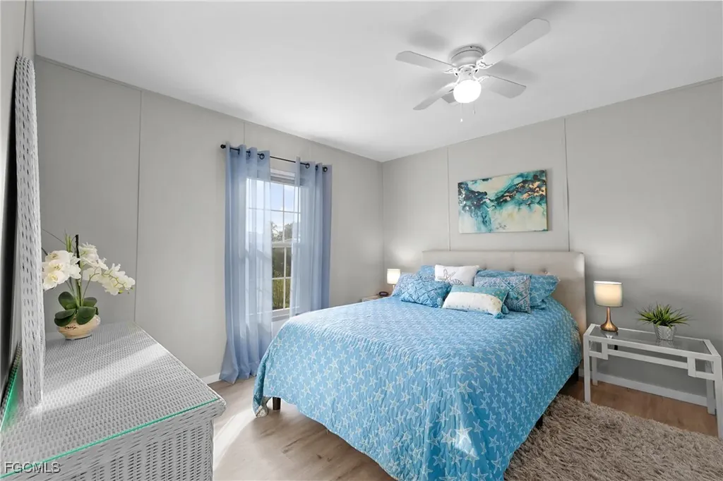 1747 Beverly Drive Naples FL 34114