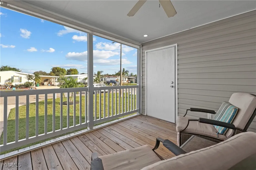 1747 Beverly Drive Naples FL 34114