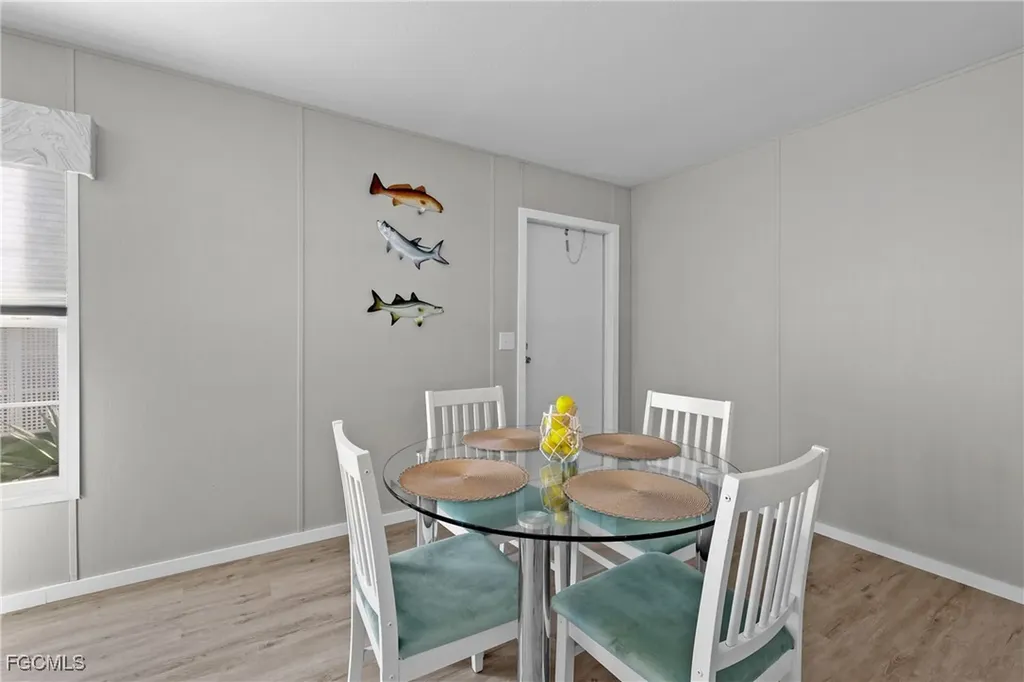 1747 Beverly Drive Naples FL 34114