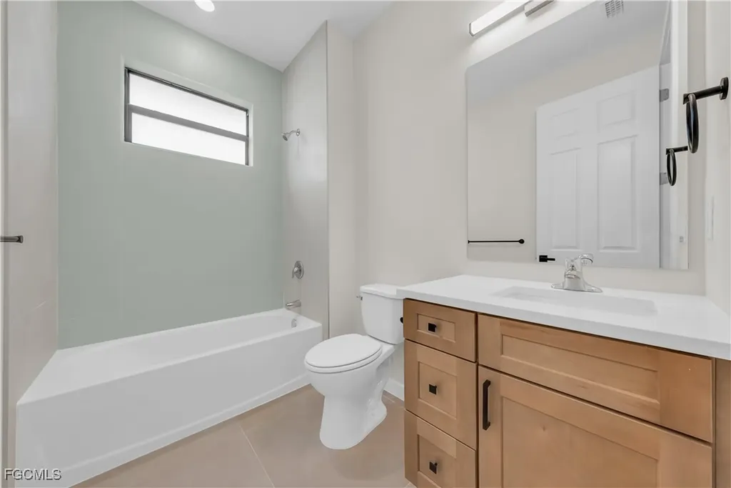 2719 2nd Street NW Naples FL 34120