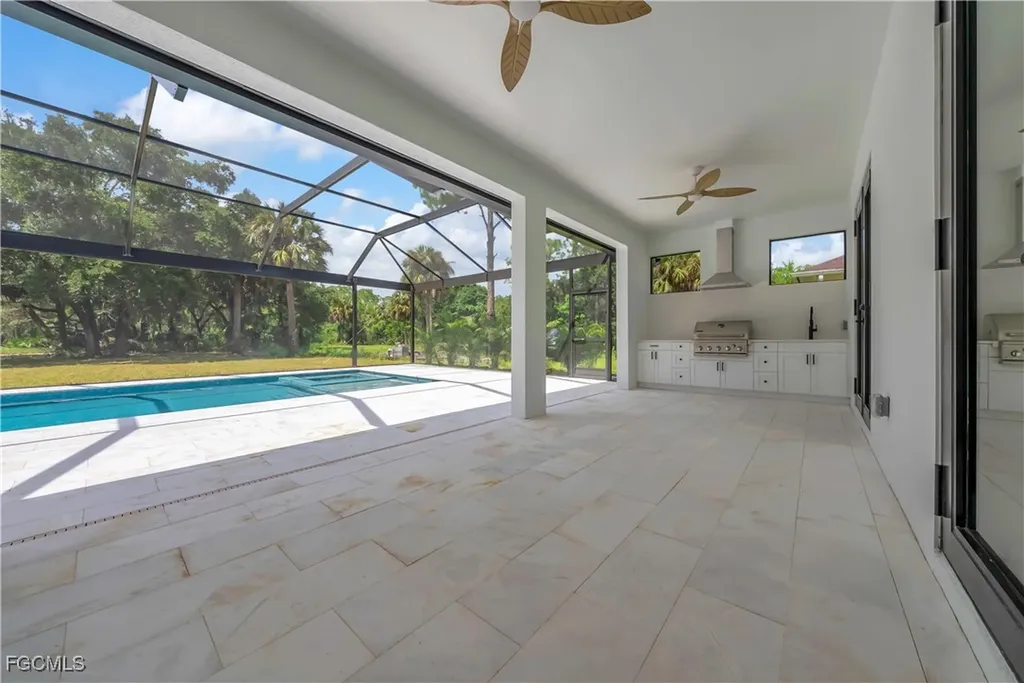 2719 2nd Street NW Naples FL 34120
