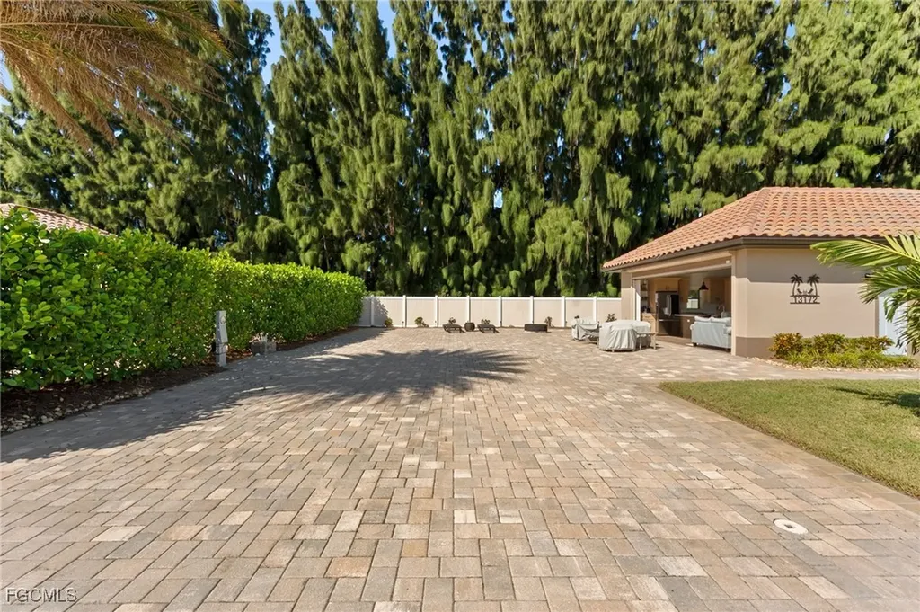 13172 Golden Palms Circle Fort Myers FL 33913