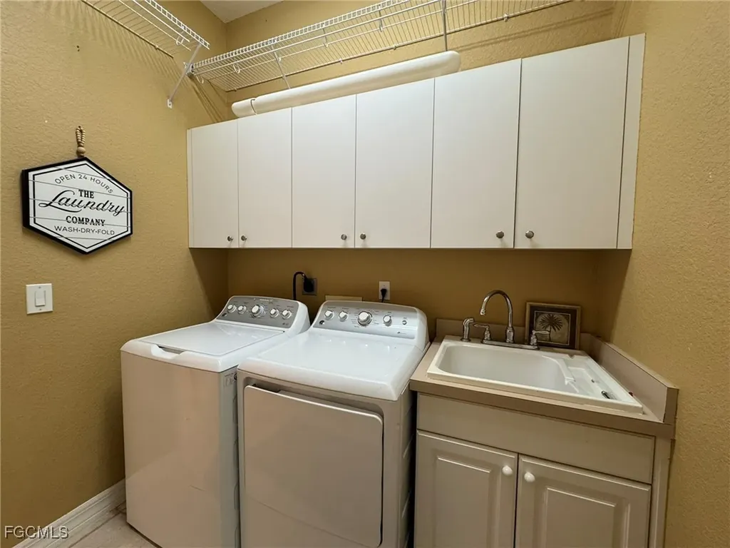 8601 Belle Meade Drive Fort Myers FL 33908