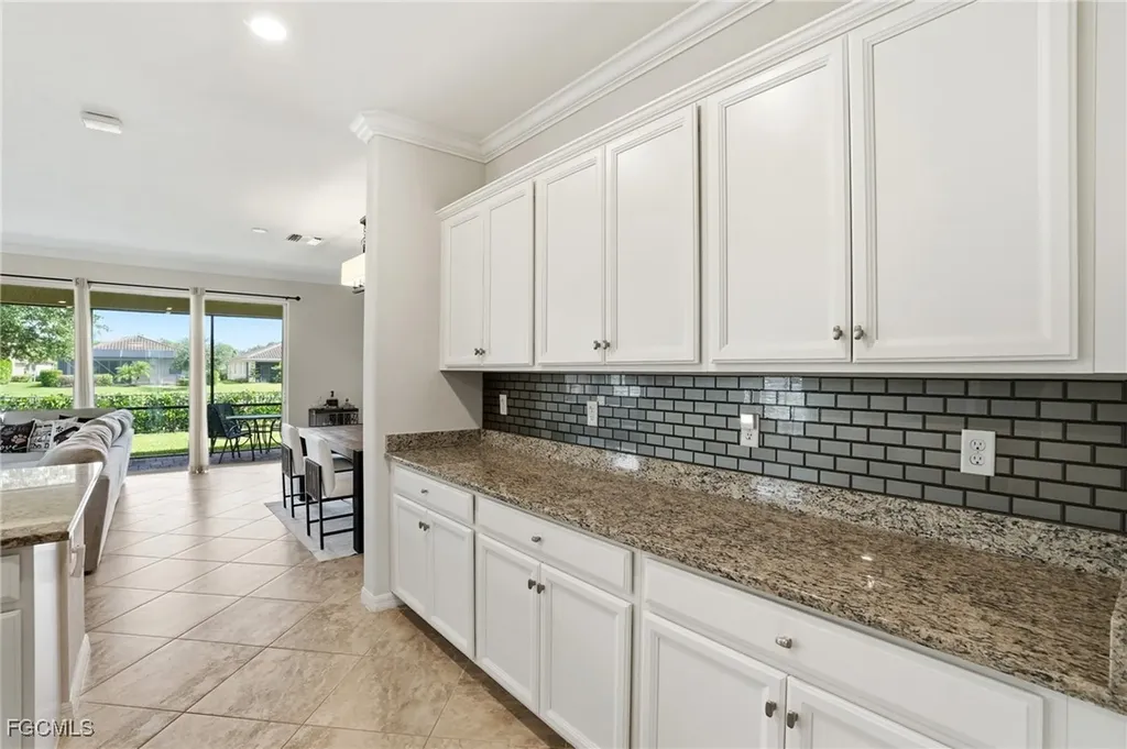 2110 Clementine Street Naples FL 34120