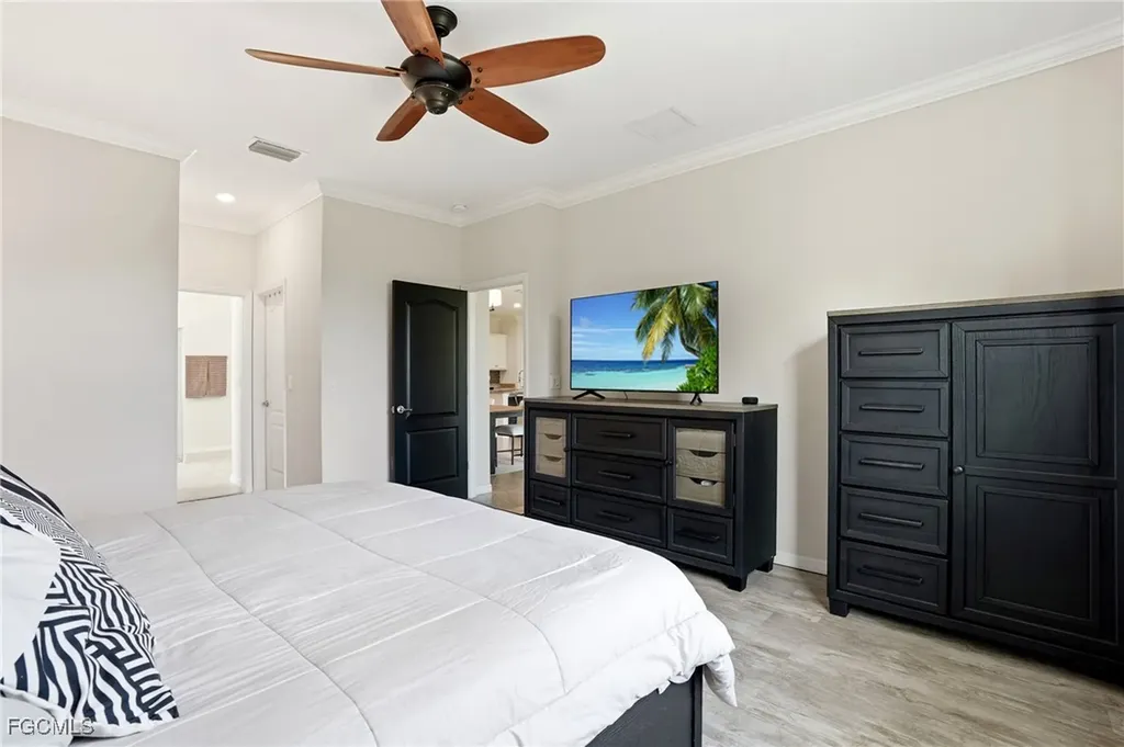 2110 Clementine Street Naples FL 34120